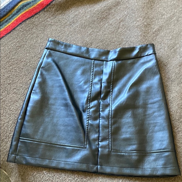 Black Leather Skirt - Picture 1 of 2